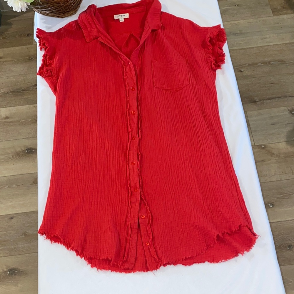 Umgee Red Frayed Button-Down Shirt